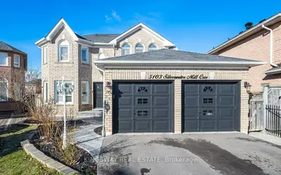 5103 Silverwater Mill Crescent, Mississauga, On L5v 2b2