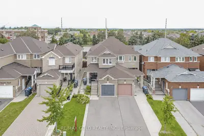 36 Summerdale Crescent, Brampton, On L6x 4v8