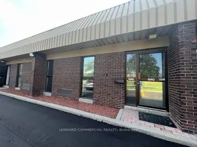 644 Petrolia Road, Toronto, On M3j 2w3