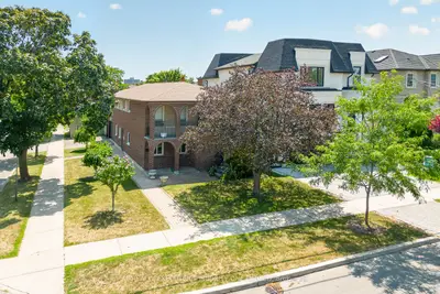 355 Glen Park Avenue, Toronto, On M6b 2e6