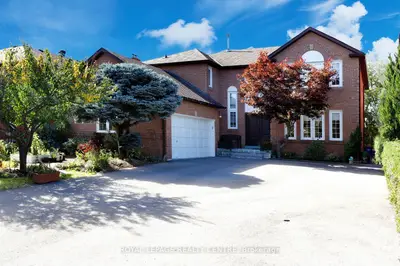 5680 Oldcastle Crescent, Mississauga, On L5m 4x5