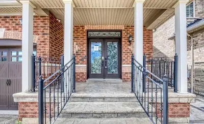 26 Maybeck Drive, Brampton, On L6x 0z1
