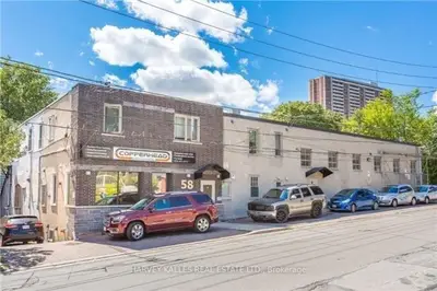 58 Rosemount Avenue 4, Toronto, On M9n 3b3