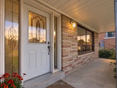 269 Gary Drive, Toronto, On M9n 2n2