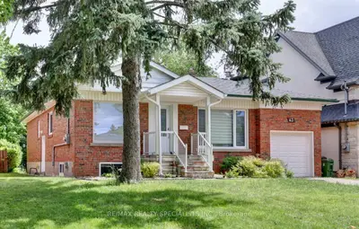 43 Firwood (lower) Crescent, Toronto, On M9b 2v9