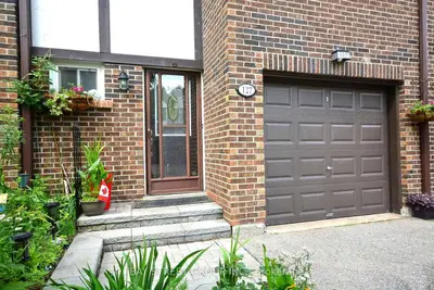 2120 Rathburn Road E 127, Mississauga, On L4w 2s8