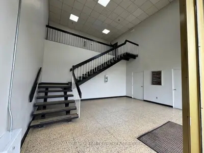 61 Alness Street 201, Toronto, On M3j 2h2