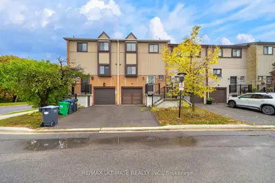 122 Moregate Crescent, Brampton, On L6s 3k9