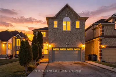 671 Twain Avenue, Mississauga, On L5w 1k7