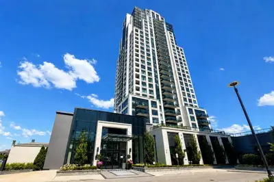 10 Eva Road 2402, Toronto, On M9c 0b3