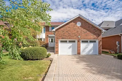 2151 Pineview Drive, Oakville, On L6h 5m3