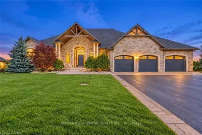 125 Stokes Trail, Milton, On L0p 1b0