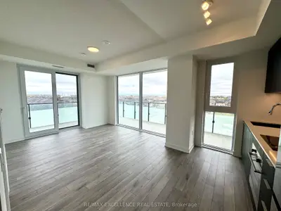 15 Skyridge Drive 419, Brampton, On L6p 4s3