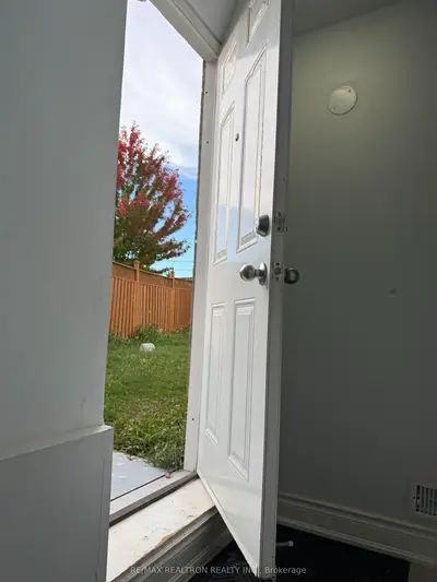 5793 Tayside Crescent Basement, Mississauga, On L5m 5j5