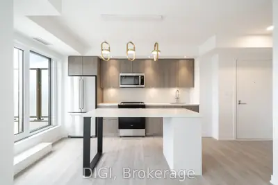 485 Perth Avenue W214, Toronto, On M6n 0b9