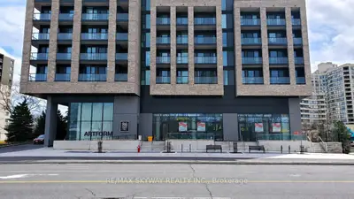 86 Dundas Street E 523, Mississauga, On L5a 0b1