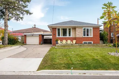23 Wishart Place, Toronto, On M3l 1p9
