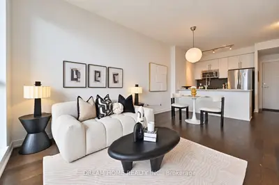 4011 Brickstone Mews 4003, Mississauga, On L5b 0j7