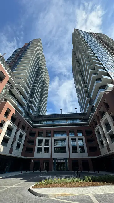 4010 Eglinton Avenue W 417, Toronto, On M9a 0g5