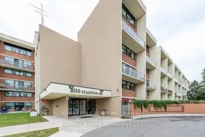 1050 Stainton Drive 312, Mississauga, On L5c 2t7