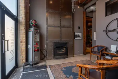 25 Morrow Avenue 100annex, Toronto, On M6r 2h9