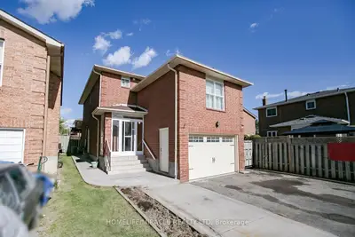 33 Adam Street, Brampton, On L6z 2s2