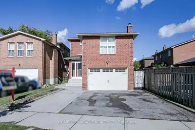 33 Adam Street, Brampton, On L6z 2s2