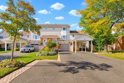 51 Courtleigh Square, Brampton, On L6z 1j2