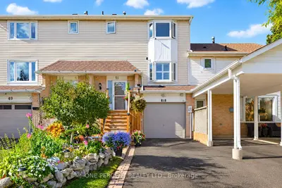 51 Courtleigh Square, Brampton, On L6z 1j2