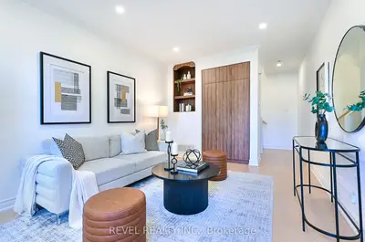 399 Perth Avenue, Toronto, On M6p 3y5