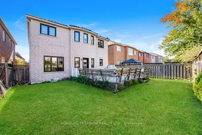 3353 Destination Drive, Mississauga, On L5m 7w6