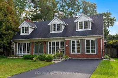 274 Belvenia Road, Burlington, On L7l 2g4
