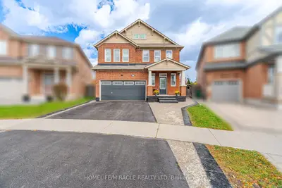 33 Klemscott Road, Brampton, On L7a 0p5