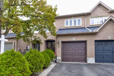 51 Goldenlight Circle, Brampton, On L6x 4n6