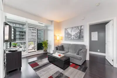 1185 The Queensway 710, Toronto, On M8z 1r2