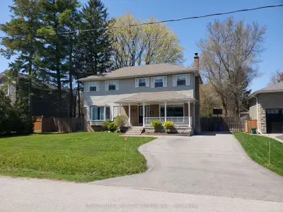 1077 Selby Avenue, Oakville, On L6l 2m4