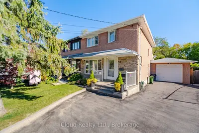 52 Bengal Court, Toronto, On M3l 1x9