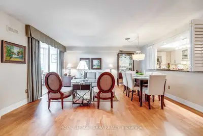 300 Webb Drive 201, Mississauga, On L5b 3w3