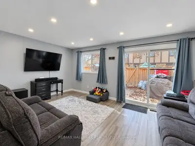 81 Hansen Road N 98, Brampton, On L6v 3c7