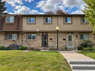 81 Hansen Road N 98, Brampton, On L6v 3c7