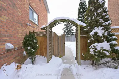 42 Brambirch Crescent, Brampton, On L7a 1v1