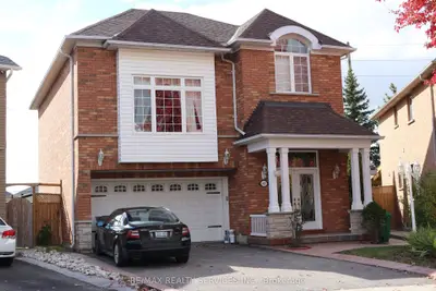 42 Brambirch Crescent, Brampton, On L7a 1v1