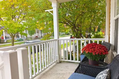 213 Littlewood Drive, Oakville, On L6h 6t8