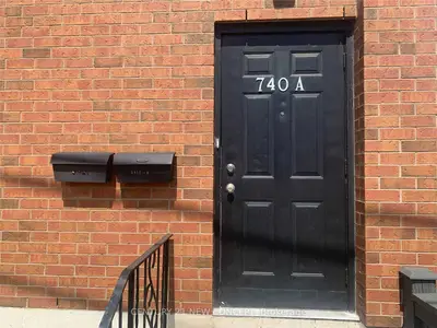 740 Lakeshore Road E A, Mississauga, On L5e 1c7