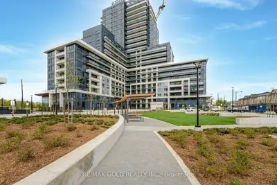 3220 William Coltson Avenue 817, Oakville, On L6h 7x9