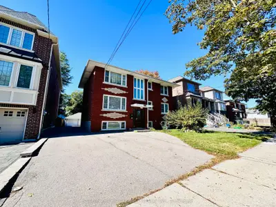 232 Aldercrest Road, Toronto, On M8w 4j7