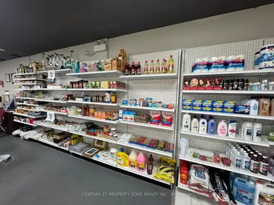 83 Kennedy Road S 17, Brampton, On L6w 3g1