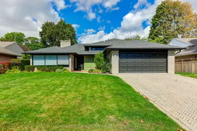 75 Ravensbourne Crescent, Toronto, On M9a 2b1