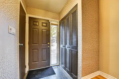 6855 Glen Erin Drive 15, Mississauga, On L5n 1p6