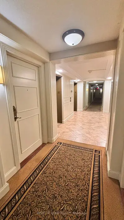 710 Humberwood Boulevard 2709, Toronto, On M9w 7j5